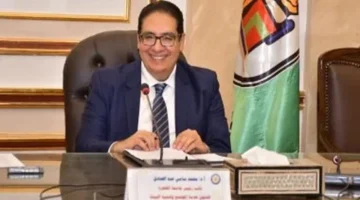 جامعة القاهرة تعلن إعادة امتحان طلاب كلية التجارة بعد منعهم من الأداء